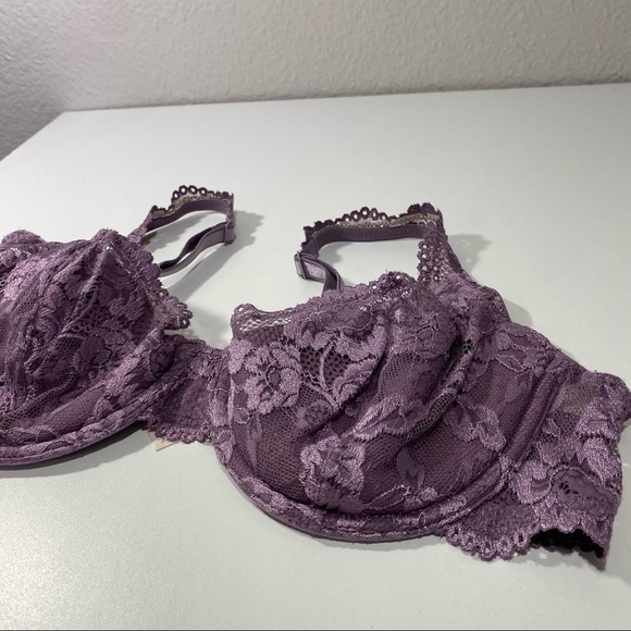 Vintage VS Unlined Purple Lace Bra - Picture 3 of 16